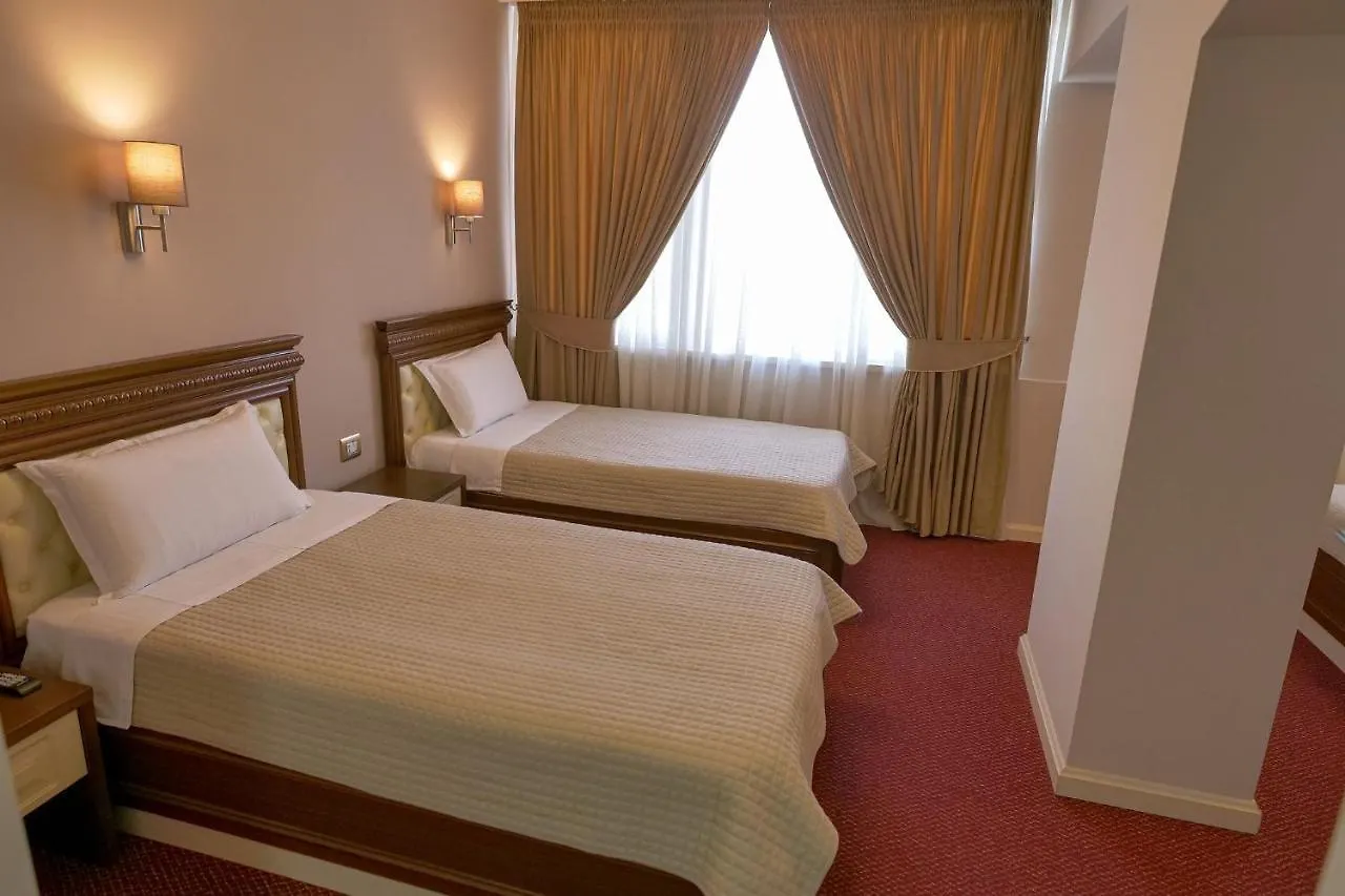 Rozafa Hotel Shkodër 4*,