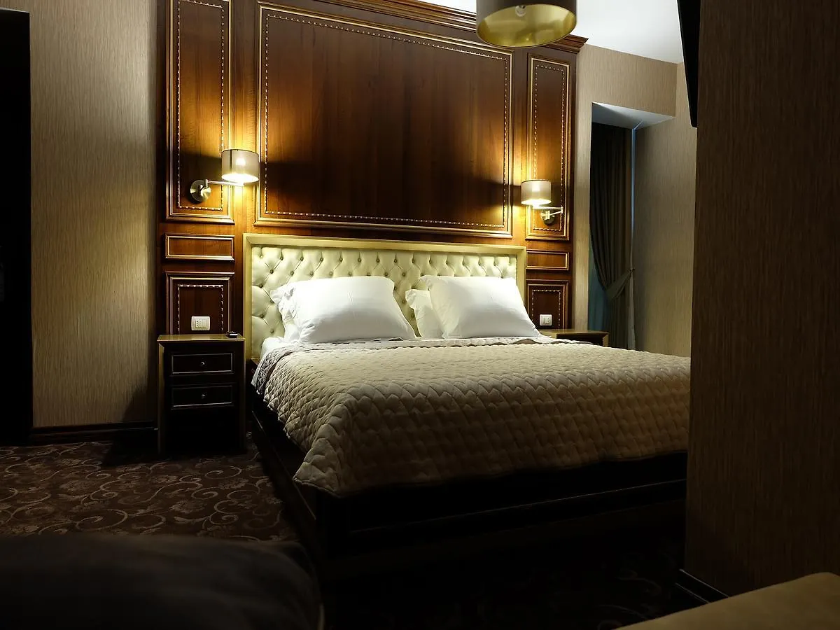 Rozafa Hotel Shkodër 4*,