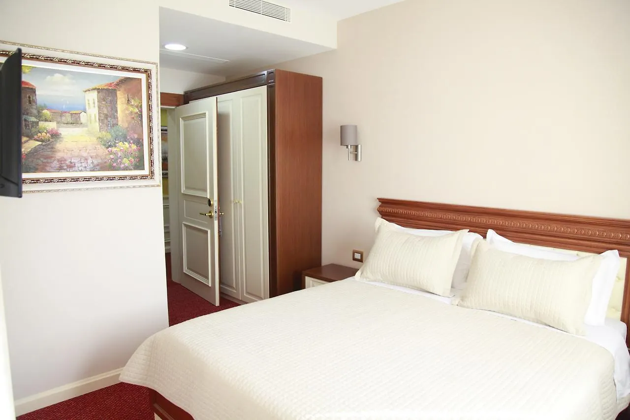 Rozafa Hotel Shkodër