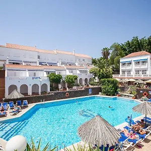 Ona Claveles Apartahotel