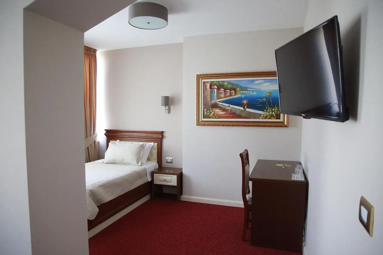 Rozafa Hotel شكودر 4*,  ألبانيا
